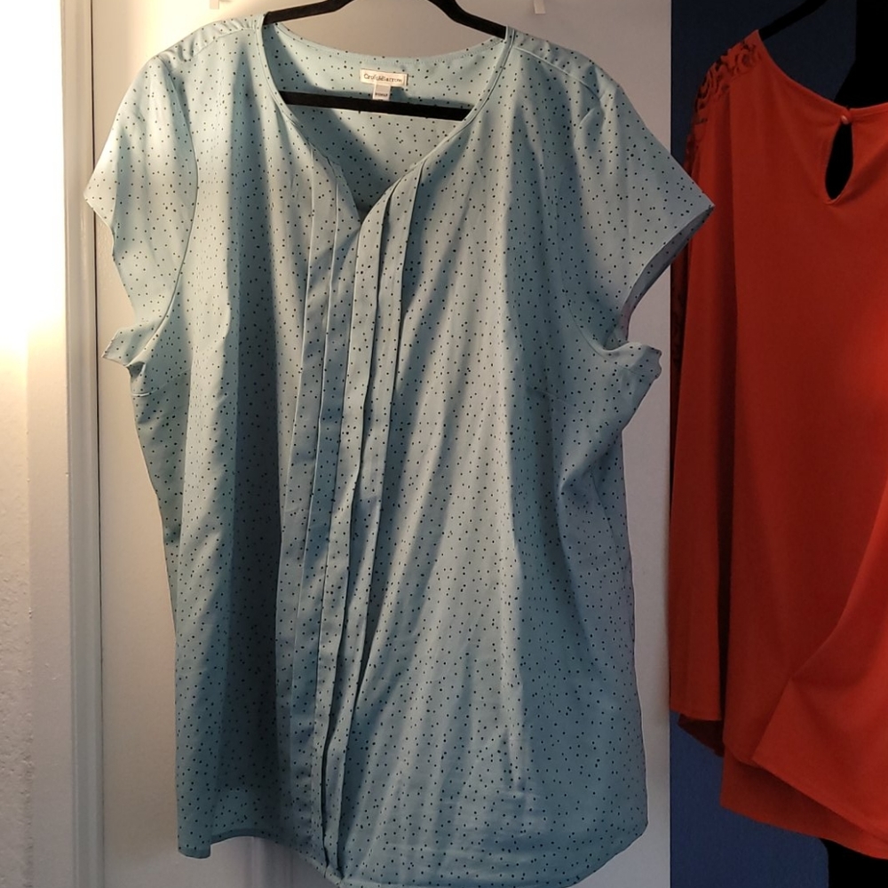 Women's blouse